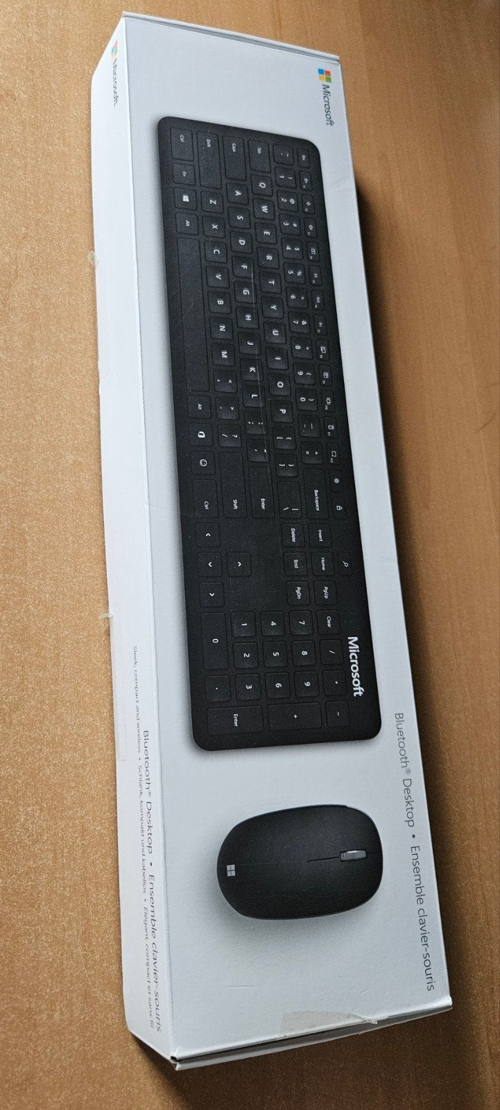 Microsoft Bluetooth Desktop Toetsenbord en Muis Set, Computers en Software, Toetsenbord en muis-set, Ophalen of Verzenden, Zo goed als nieuw