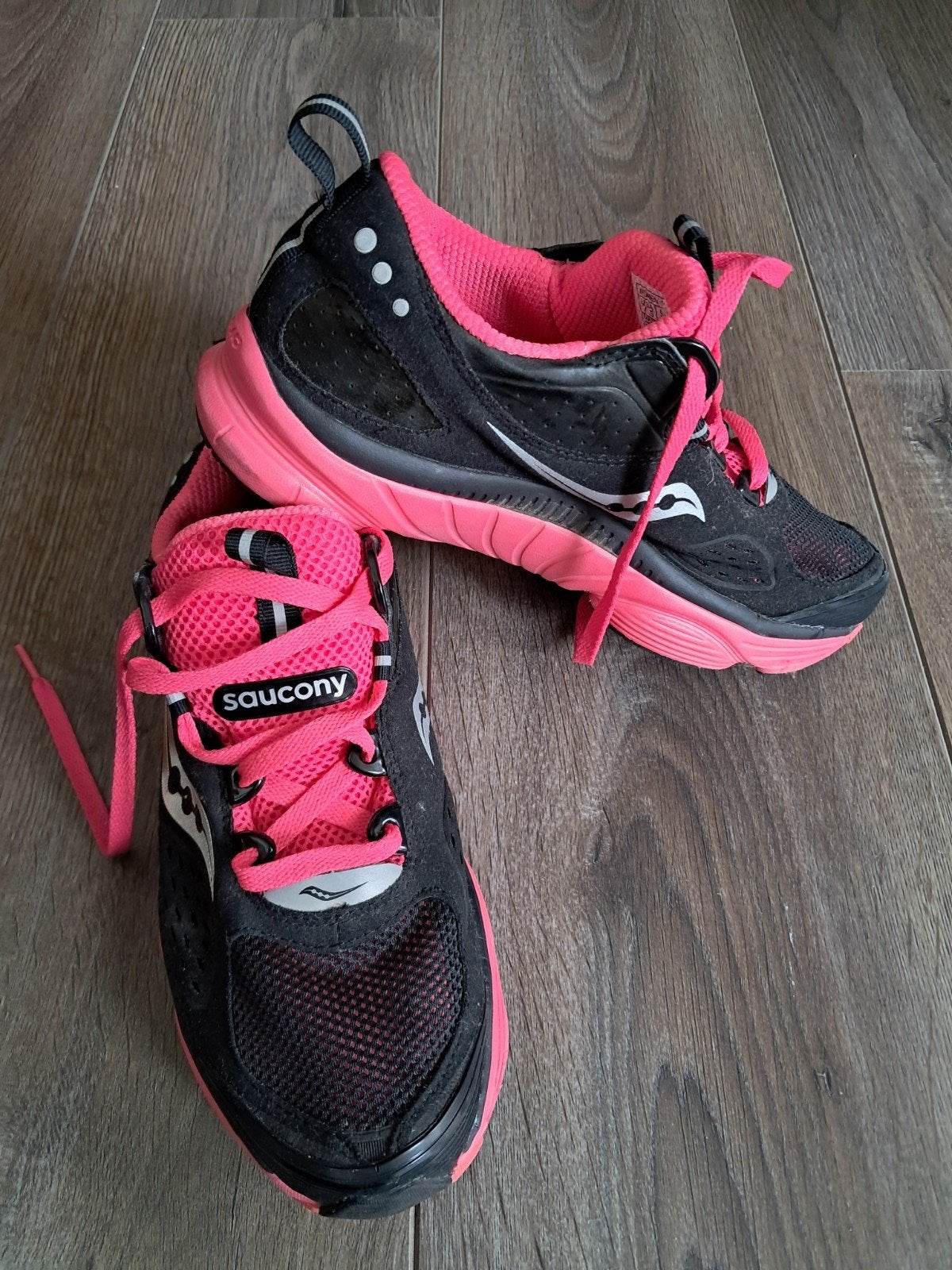Saucony Grid Profile Hardloopschoenen Dames, maat 38,5, Hardloopschoenen, Zo goed als nieuw, Hardlopen, Saucony