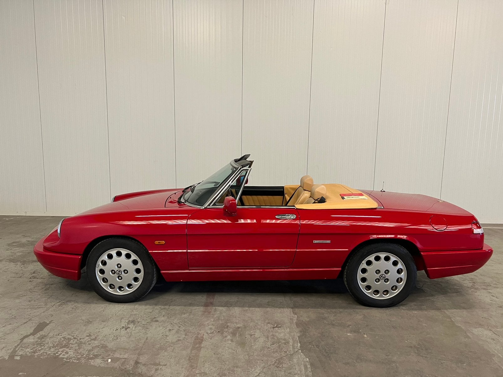 Alfa Romeo Alfa-romeo 1991 Rood, Auto's, Beige, Cabriolet, 400 kg, Spider