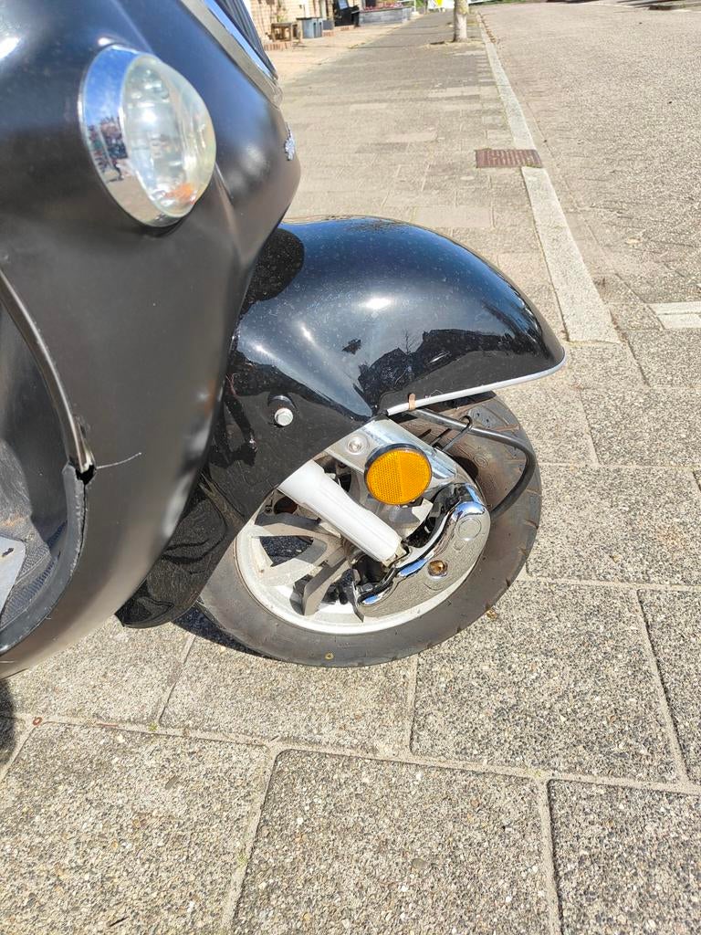 La souris Retro grande 2023, Ophalen of Verzenden, Benzine, Overige merken