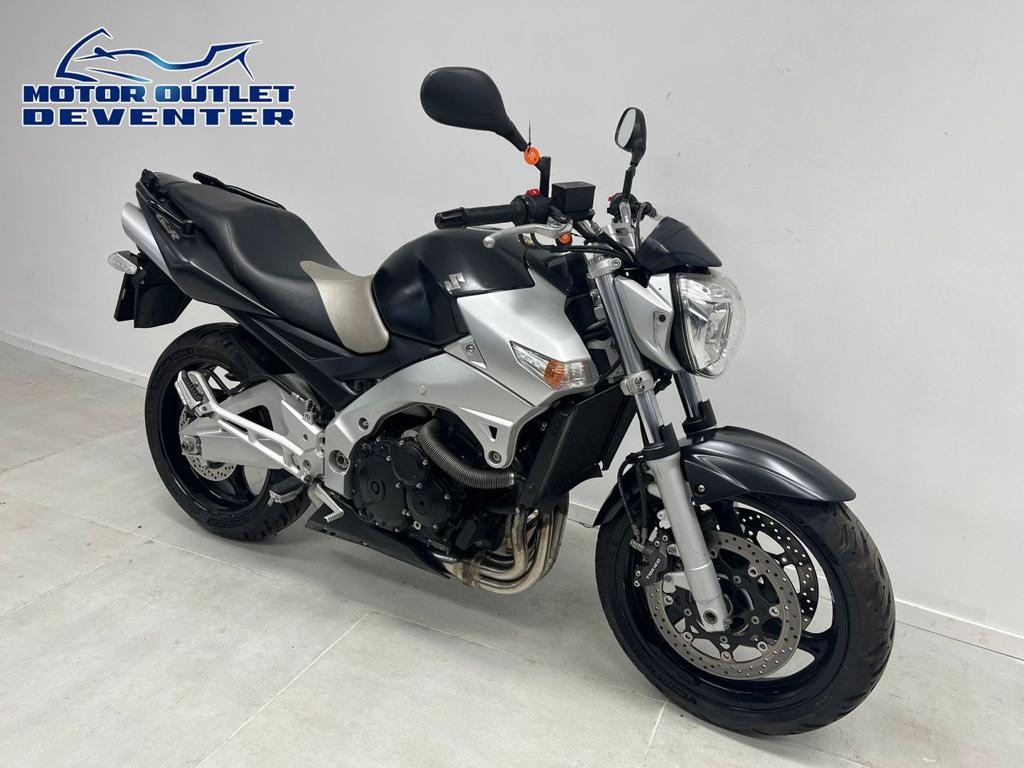 Leuke SUZUKI GSR 600 (bj 2008)GSR600, Motoren, SUZUKI, 4 cilinders, Motorrijbewijs A, Bedrijf