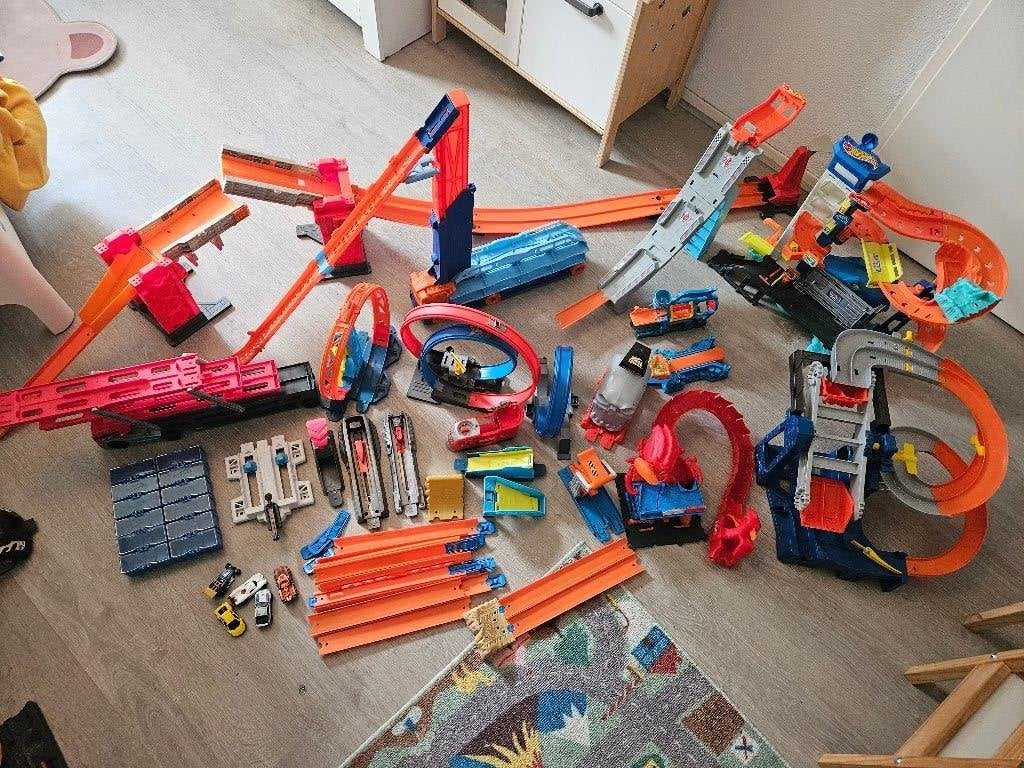 Hotwheels, Kinderen en Baby's, Speelgoed | Racebanen, Ophalen, Zo goed als nieuw, Handmatig, Hot Wheels