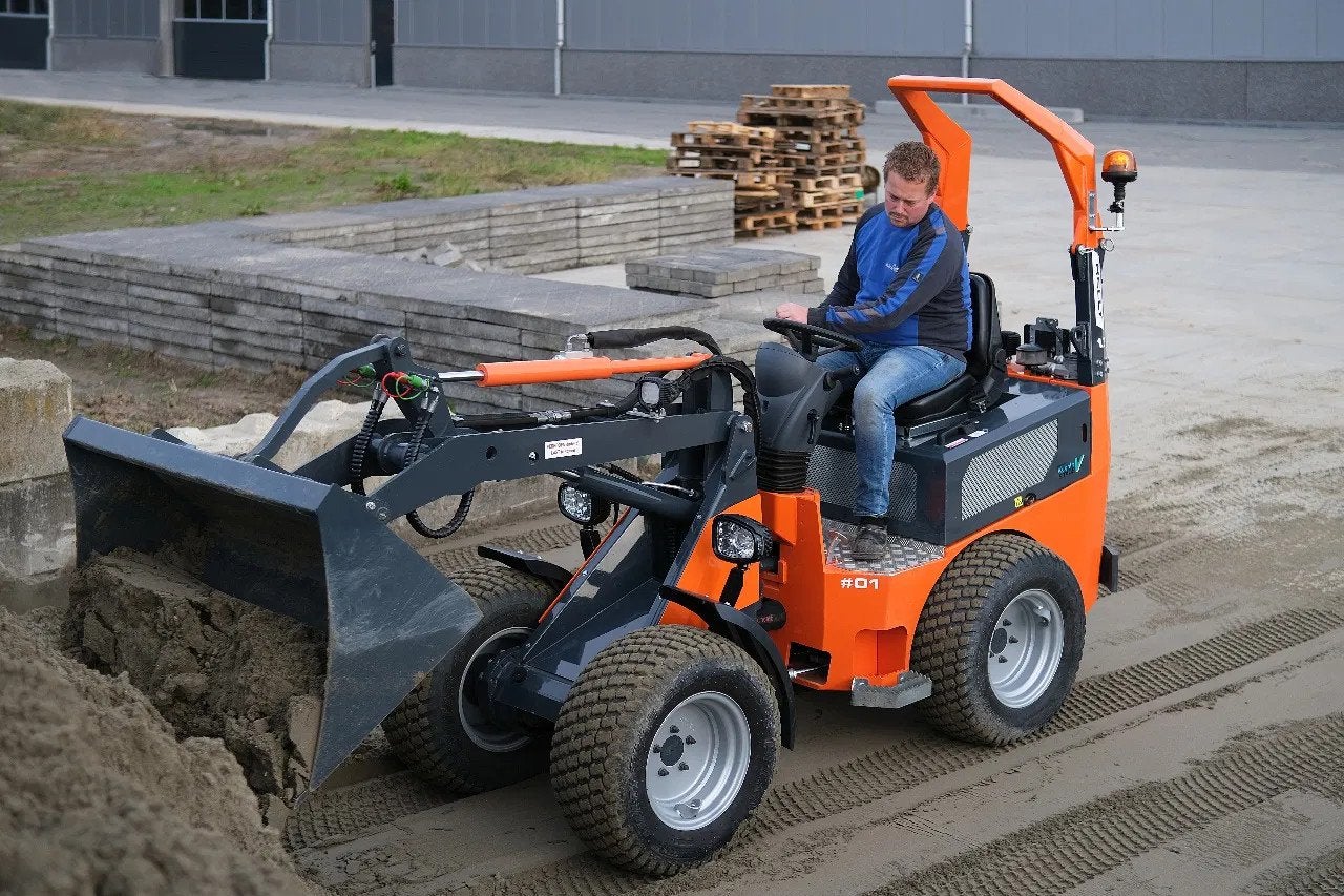 Relly 1.3 D/E, Wiellader of Shovel