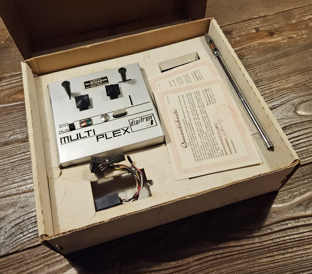 multiplex digitron3 zender uit 1971, Ophalen