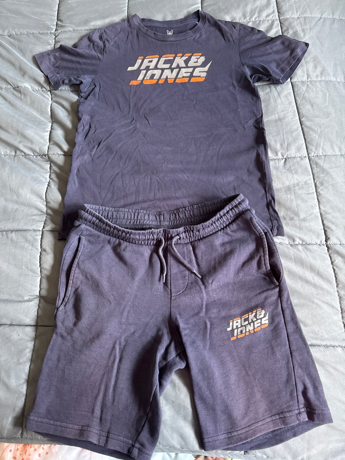 Jack & Jones T-shirt en korte broek set maat 152, Kinderen en Baby's, Kinderkleding | Maat 152, Ophalen, Gebruikt, Jongen, Setje