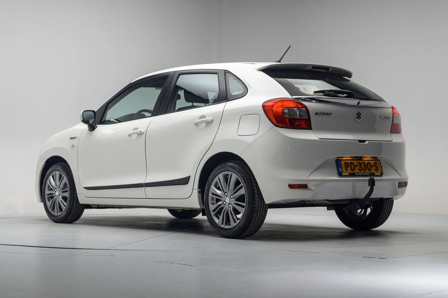 Suzuki Baleno 1.2 Exclusive [ Navi Camera Trekhaak ], Auto's, Suzuki, Gebruikt, 1242 cc, 4 cilinders, 840 kg