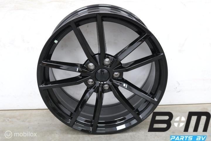 NIEUW! 18 inch velgen VW Golf / Audi A3! 5x112 ET45 8,0J ., Gebruikt, Velg(en)