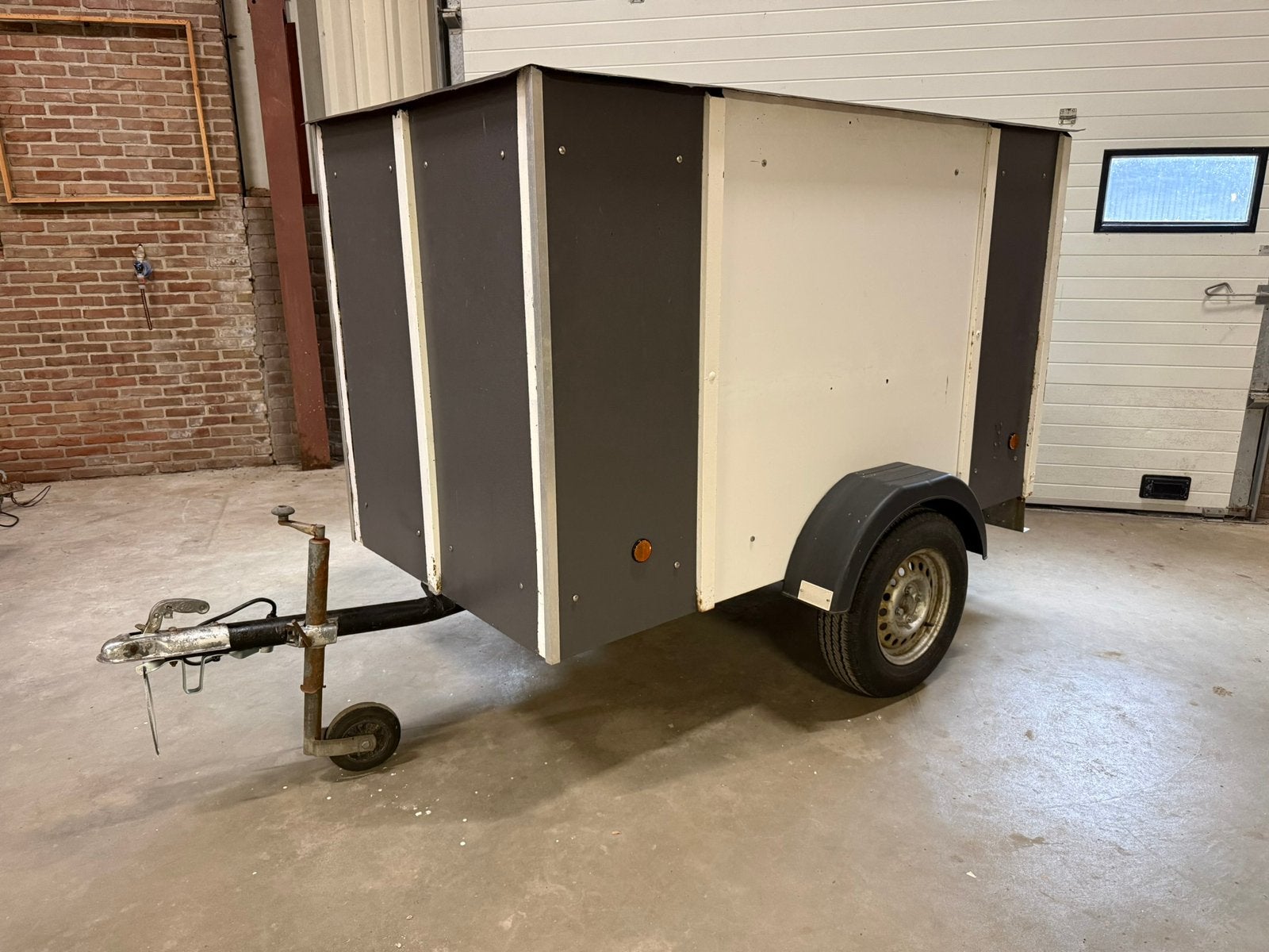 Aanhanger Gesloten  Dichte Aanhangwagen, Ophalen