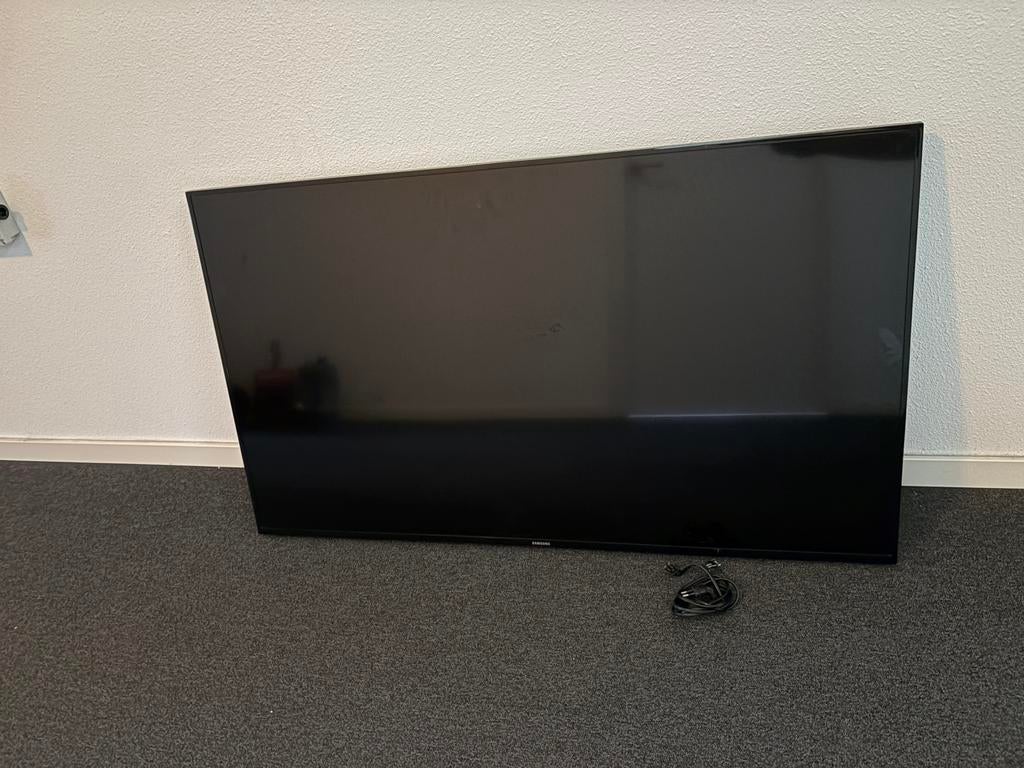 Grote Samsung tv valt soms uit, Ophalen, Gebruikt, 50 Hz, Samsung