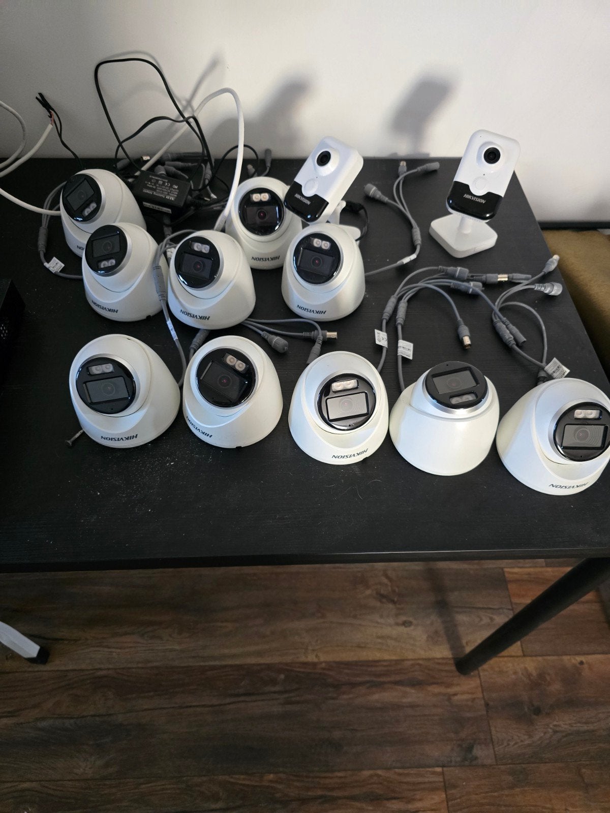 Hikvision Beveiligingscamerasysteem met DVR, Audio, Tv en Foto, Ophalen of Verzenden, Gebruikt, Binnencamera