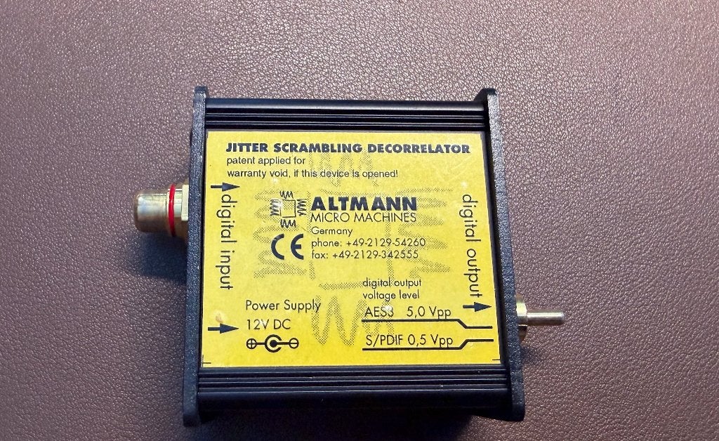 Altmann Jitter Scrambling Decorrelator (JISCO) MKI, Audio, Tv en Foto, Converters, Ophalen of Verzenden, Gebruikt