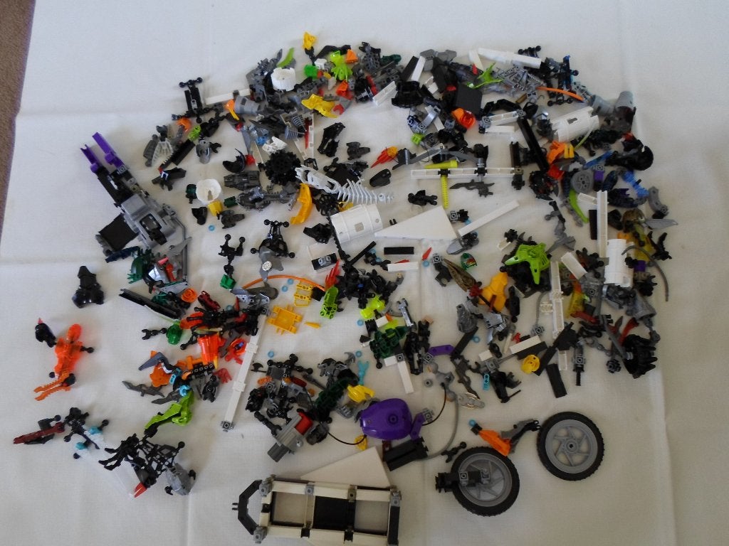 Lego   Bionicle   en  Mattel.       Onderdelen., Ophalen of Verzenden, Gebruikt, Bionicle