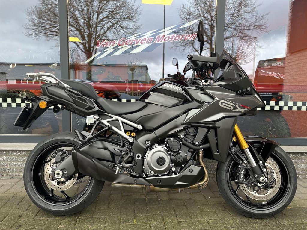 SUZUKI GSX-S 1000 GX 2025, Bedrijf, Sport
