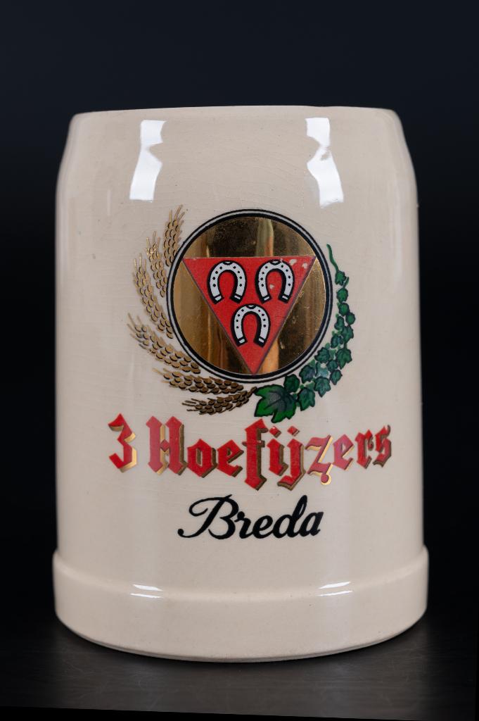 3 Hoefijzers Breda bierpulletje 0,5 Ltr, Ophalen of Verzenden, Gebruikt, Pul(len), Overige merken