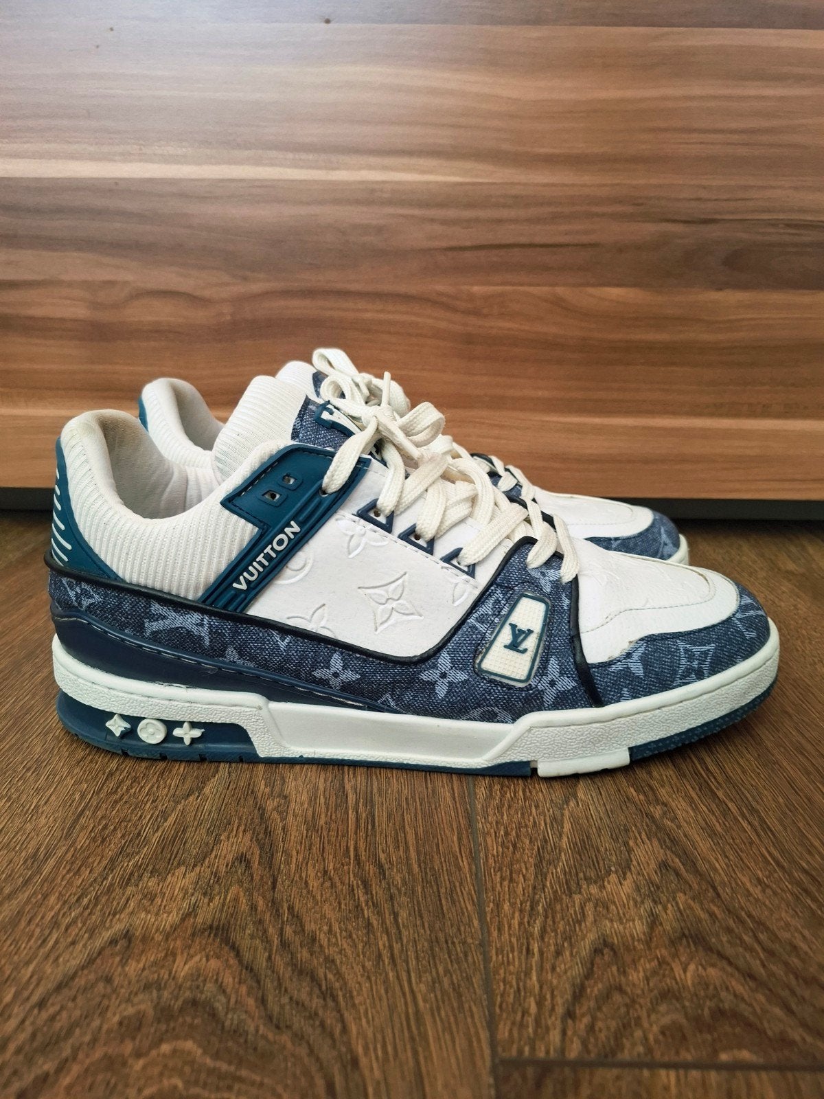 LV heren sneakers 44, Kleding | Heren, Schoenen, Verzenden, Wit, LV, Sneakers of Gympen