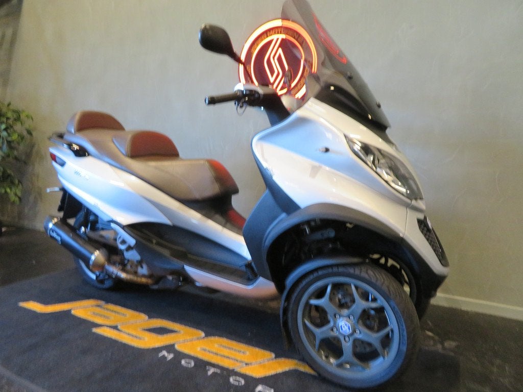 Piaggio MP3 500 LT LEO-VINCE! (bj 2015), Scooter, 493 cc, Bedrijf, 12 t/m 35 kW