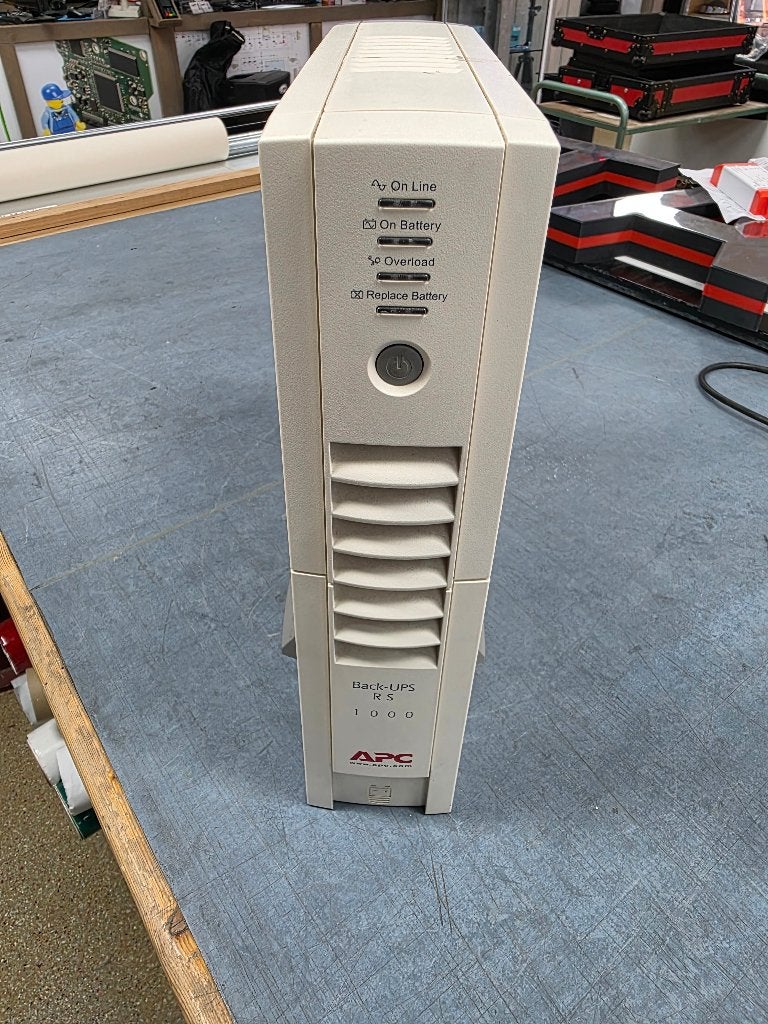 UPS APC1000, Computers en Software, Noodvoedingen (UPS), Gebruikt, ?, APC, ?