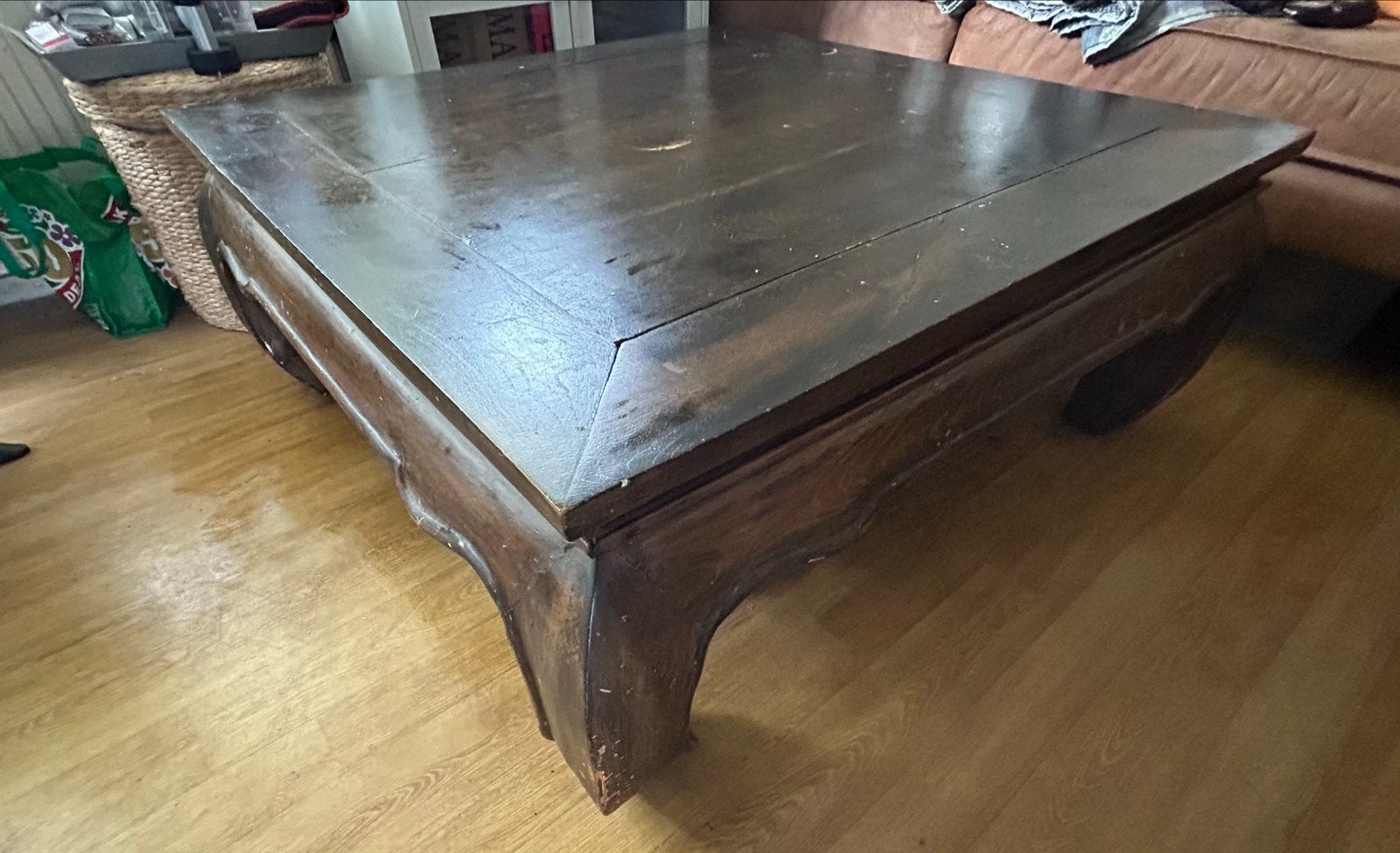 Traditionele opium tafel, Ophalen