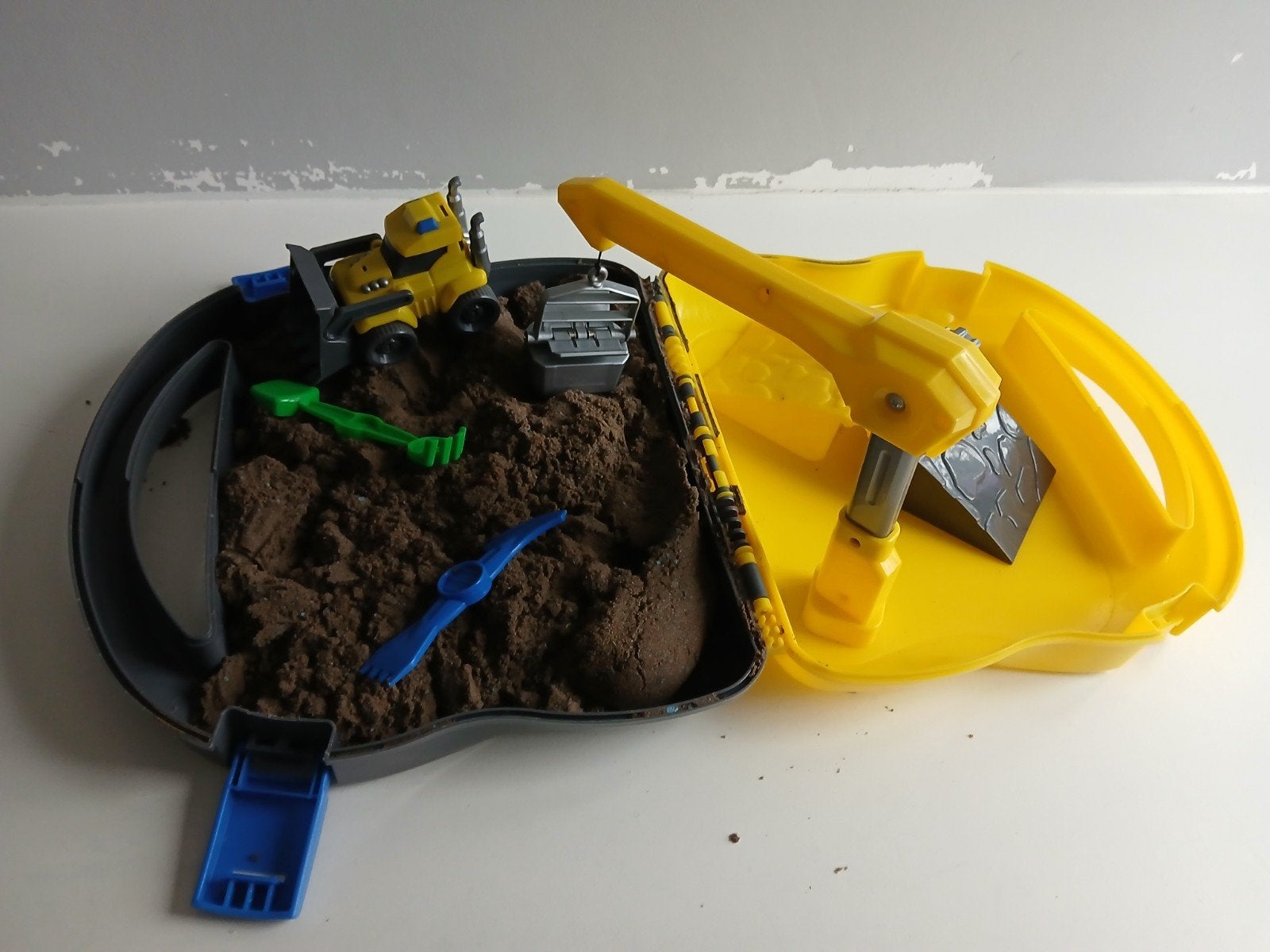 Kinetic Sand bouwplaats speelset, Ophalen of Verzenden, Zo goed als nieuw, Overige typen, Met wieltjes