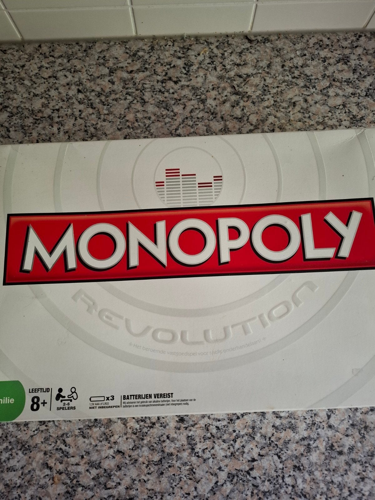 monopoly Revolution, Drie of vier spelers, Ophalen of Verzenden, Zo goed als nieuw, Hasbro