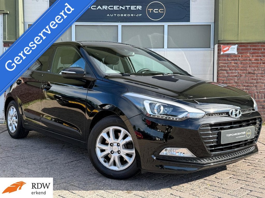 Hyundai i20 1.0 T-GDI Go!/AIRCO/PARKS/NAVI/CRUISE/APK/NAP, Auto's, Hyundai, Voorwielaandrijving, 450 kg, Euro 6, Lichtsensor