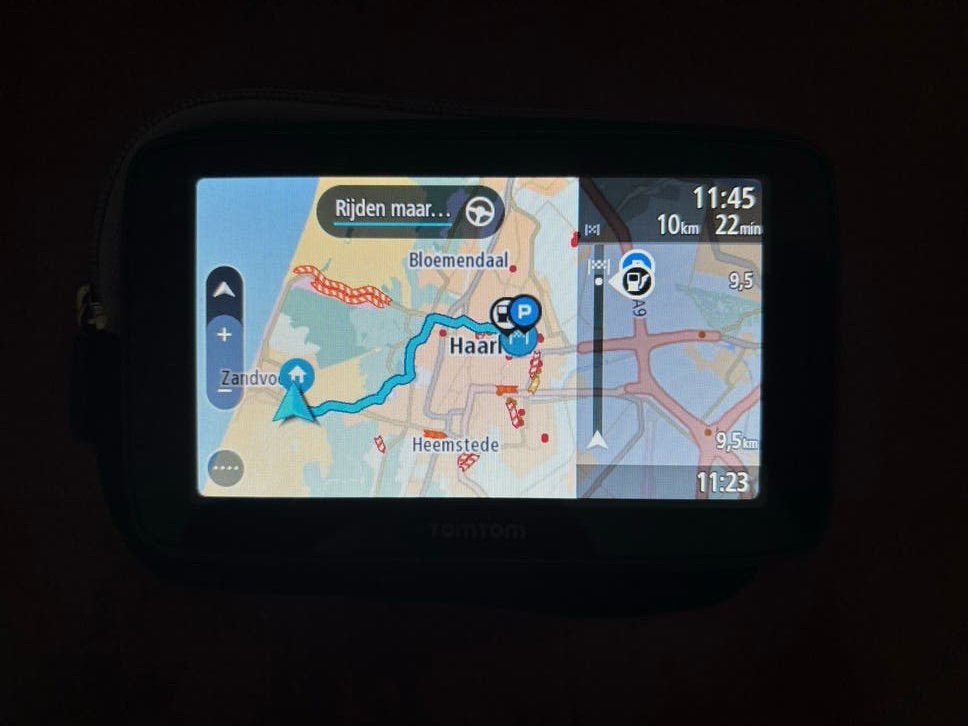 TomTom GO 5200 GPS Navigatiesysteem met Wi-Fi, Ophalen of Verzenden, Zo goed als nieuw