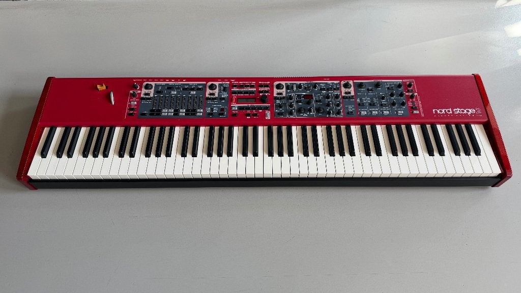 Nord Stage 2 HA88 incl. originele Nord trolleybag, Gebruikt, 88 toetsen, Midi-aansluiting, Ophalen