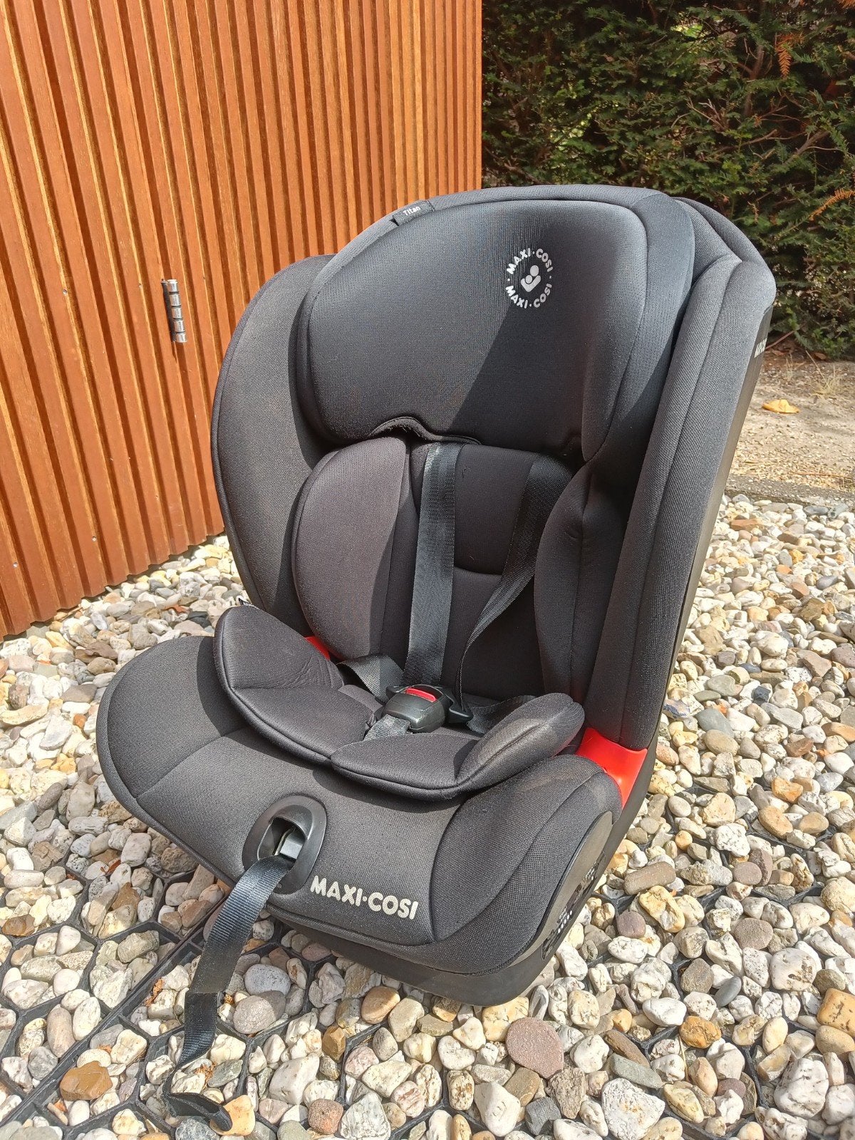 Maxi Cosi Titan, Ophalen, Gebruikt, 9 t/m 36 kg, Isofix