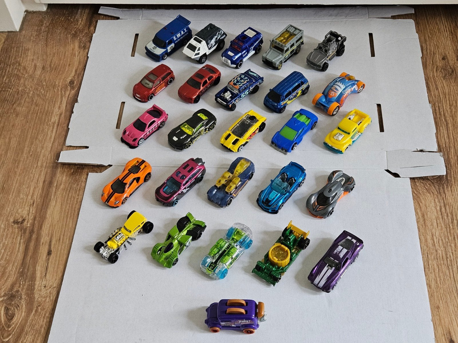 Matchbox/Hot Wheels auto's - 26 stuks, Ophalen of Verzenden, Gebruikt
