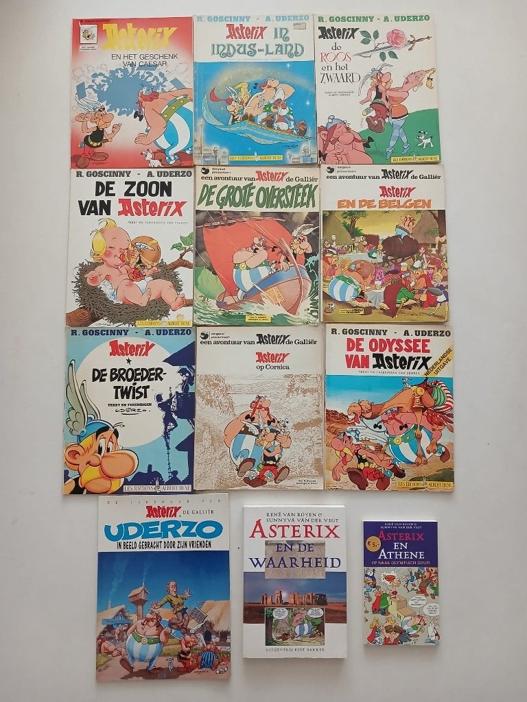 Asterix, Meerdere stripboeken, Ophalen of Verzenden, Gelezen