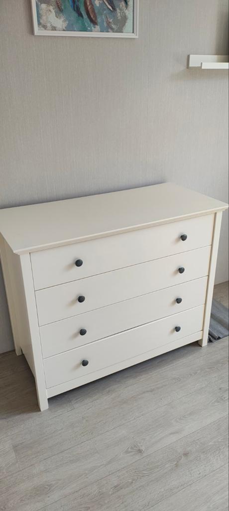 Ikea hemnes ladekast, Huis en Inrichting, Kasten | Ladekasten, Ophalen, Gebruikt, 100 tot 150 cm, 5 laden of meer