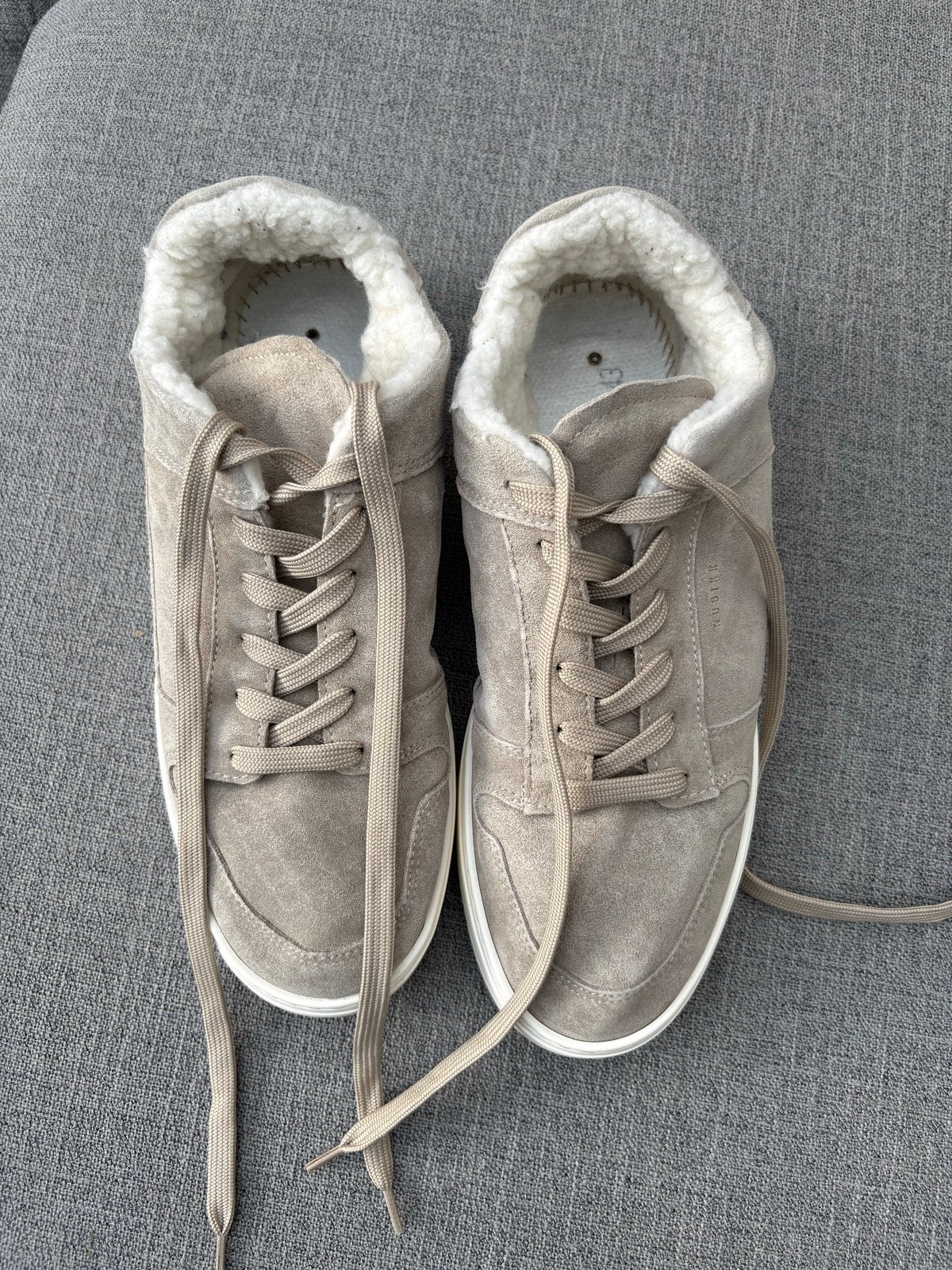 Nubikk sneakers maat 43 met bontvoering, Ophalen of Verzenden, Zo goed als nieuw, Sneakers of Gympen