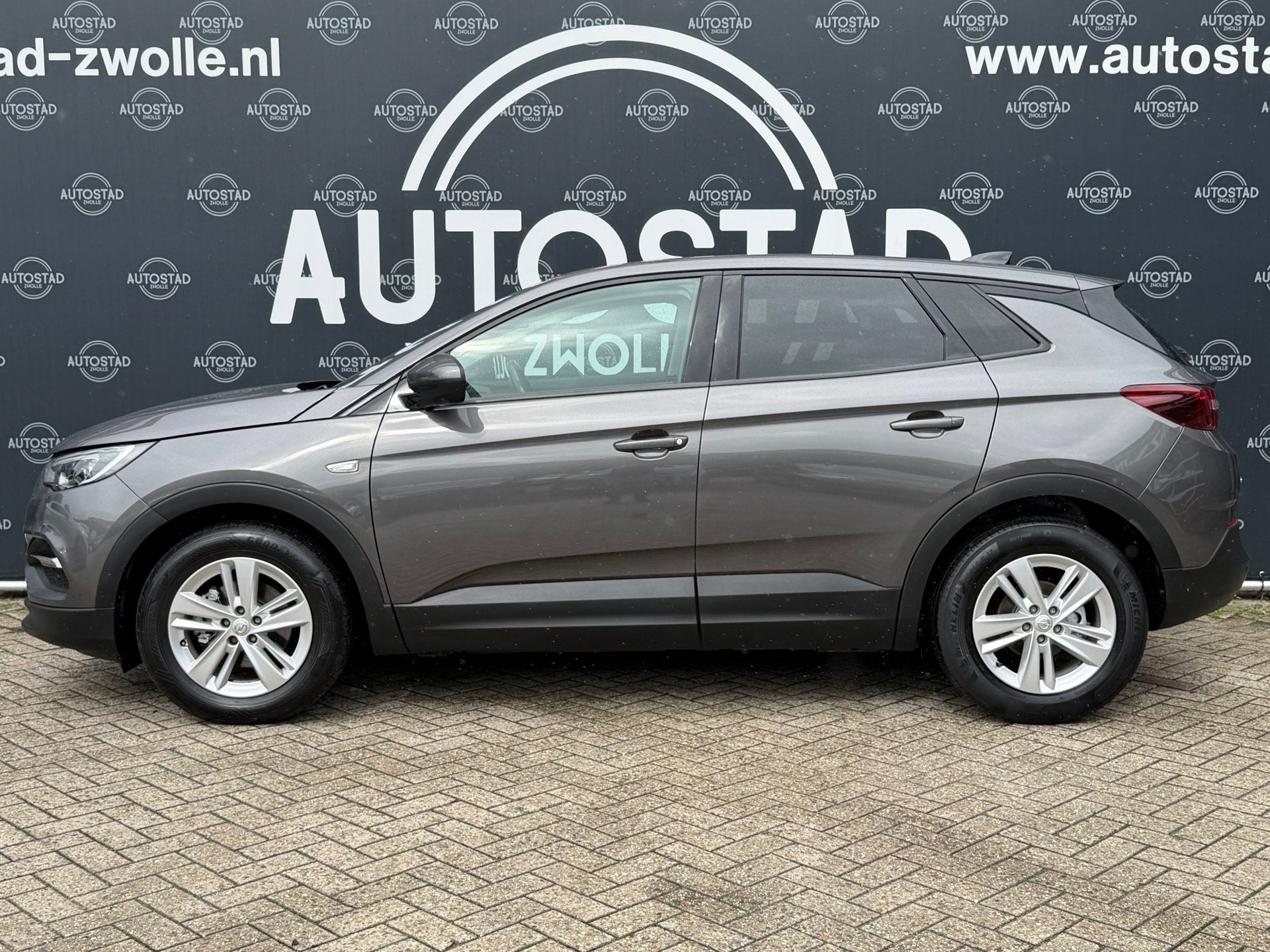 Opel Grandland X 1.2 Turbo Business Edition NL-Auto / NAP /, Voorwielaandrijving, Dealer onderhouden, Stof, 1199 cc