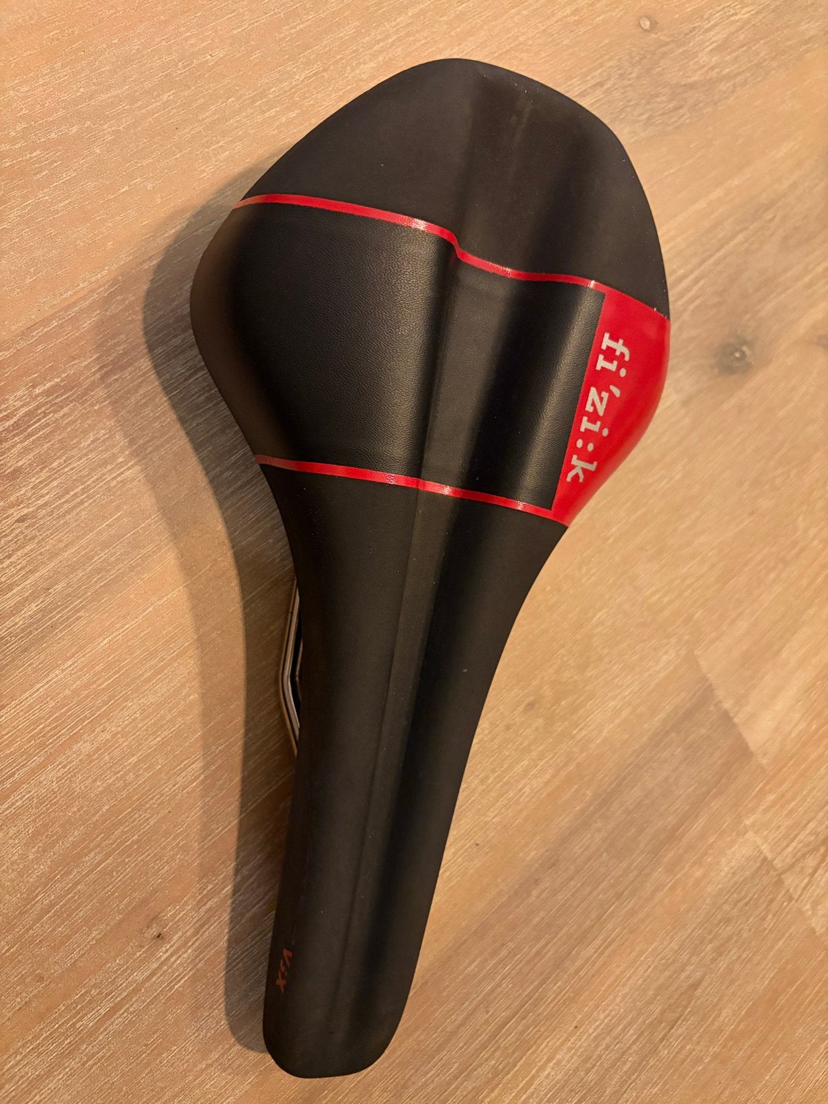 Fizik Antares Vix Fi'zi:k fietszadel, Overige materialen, Ophalen of Verzenden, Zo goed als nieuw, Zadel