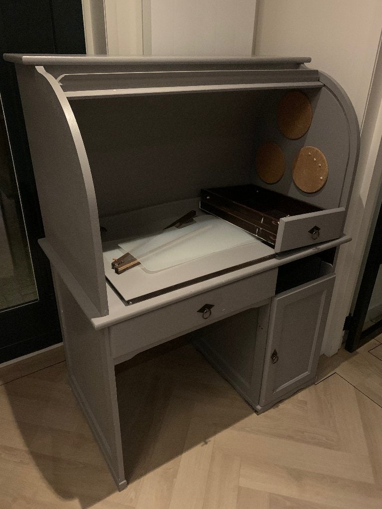 Leuk grijs secretaire bureau, Huis en Inrichting, Ophalen, Gebruikt, Bureau, Vintage