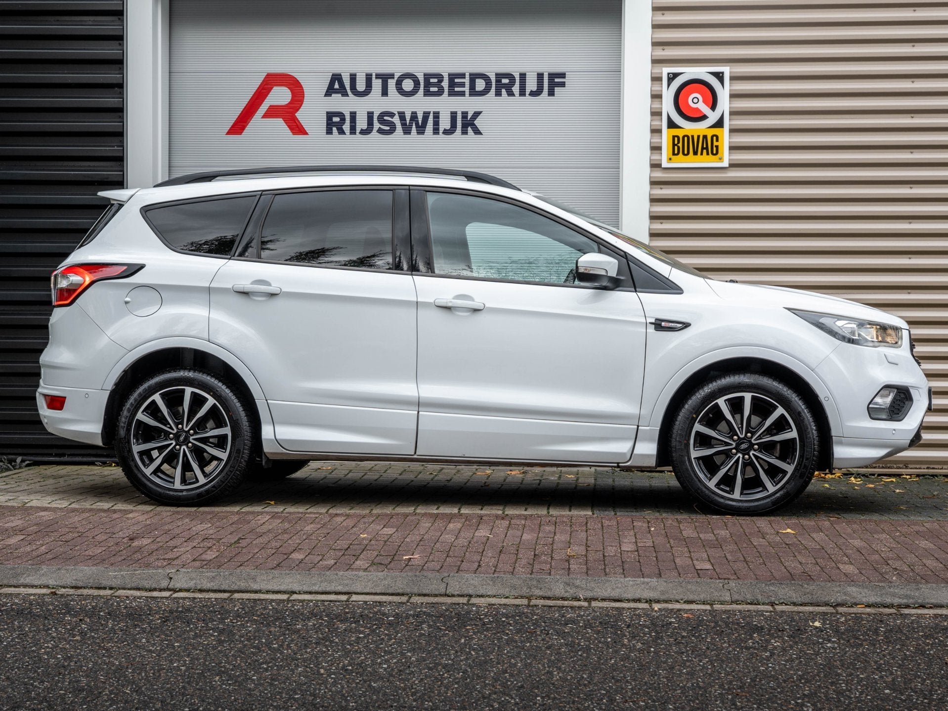 Ford Kuga 1.5 EcoBoost ST Line Sony/Camera/AppleCarPlay, Auto's, Voorwielaandrijving, Euro 6, 4 cilinders, 150 pk