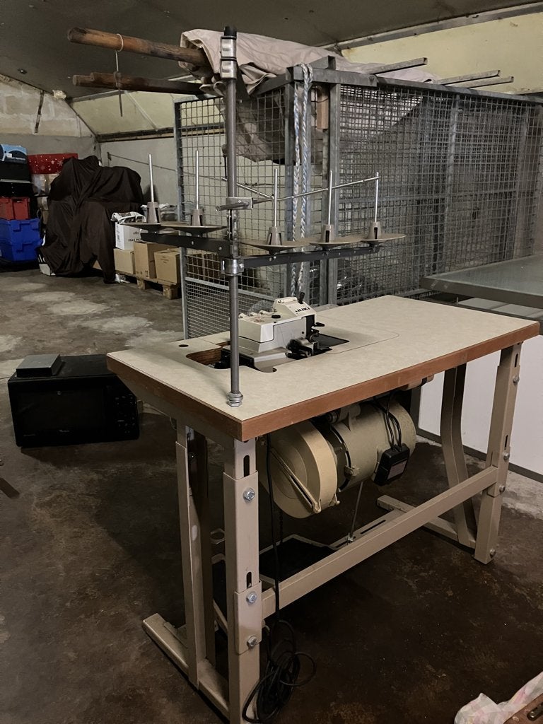Industriële Juki Overlock, Hobby en Vrije tijd, Naaimachines en Toebehoren, Ophalen, Gebruikt, Lockmachine, Overige merken
