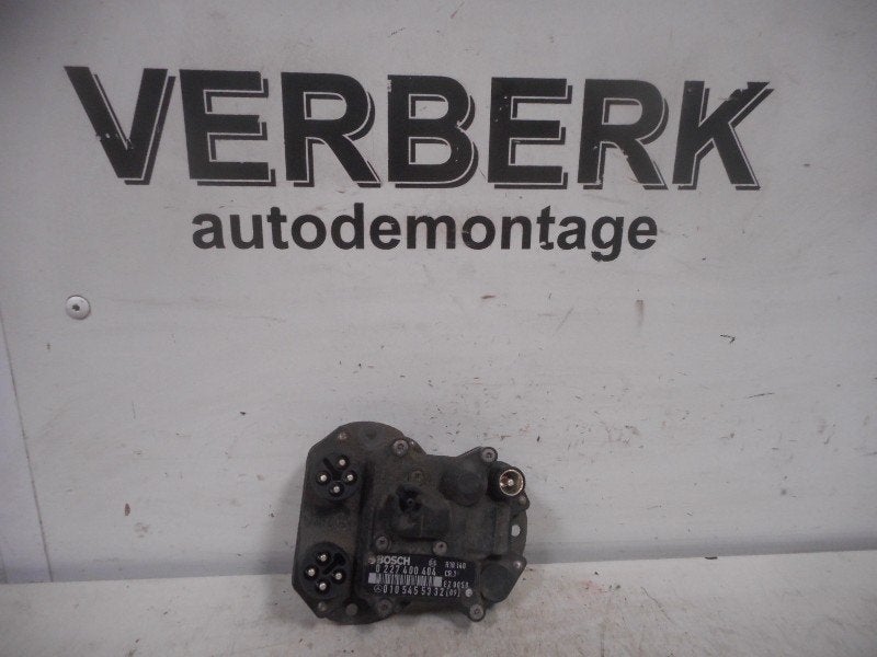 Ontstekingsmodule Mercedes-Benz 190 (W201) 1993 0105455332, Gebruikt, Bosch Engineering GmbH, Mercedes-Benz, Robert-Bosch-Allee 1, Abstatt 74232, , Duitsland