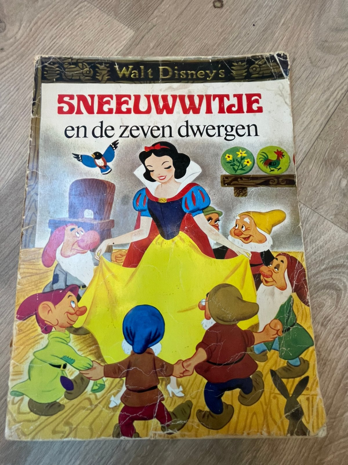 Walt Disney: Sneeuwwitje en de zeven dwergen (oude uitgave!), Ophalen of Verzenden, Gelezen