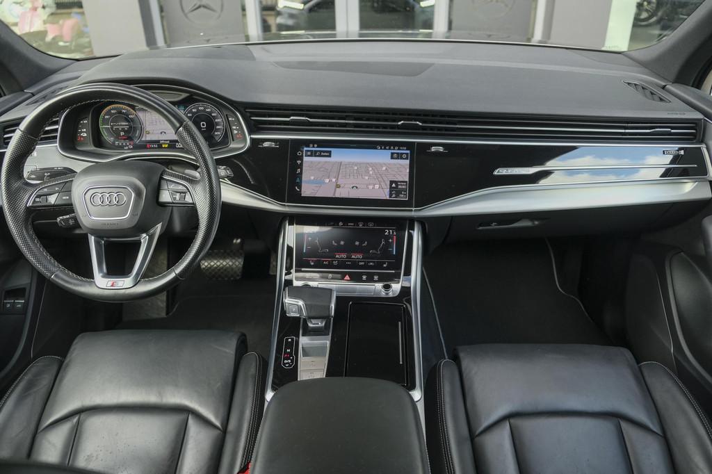 Audi Q7 60 TFSIe 455pk Competition Hybrid Panoramadak *BTW*, Auto's, Audi, Automaat, 14 kWh, Gebruikt, 2995 cc