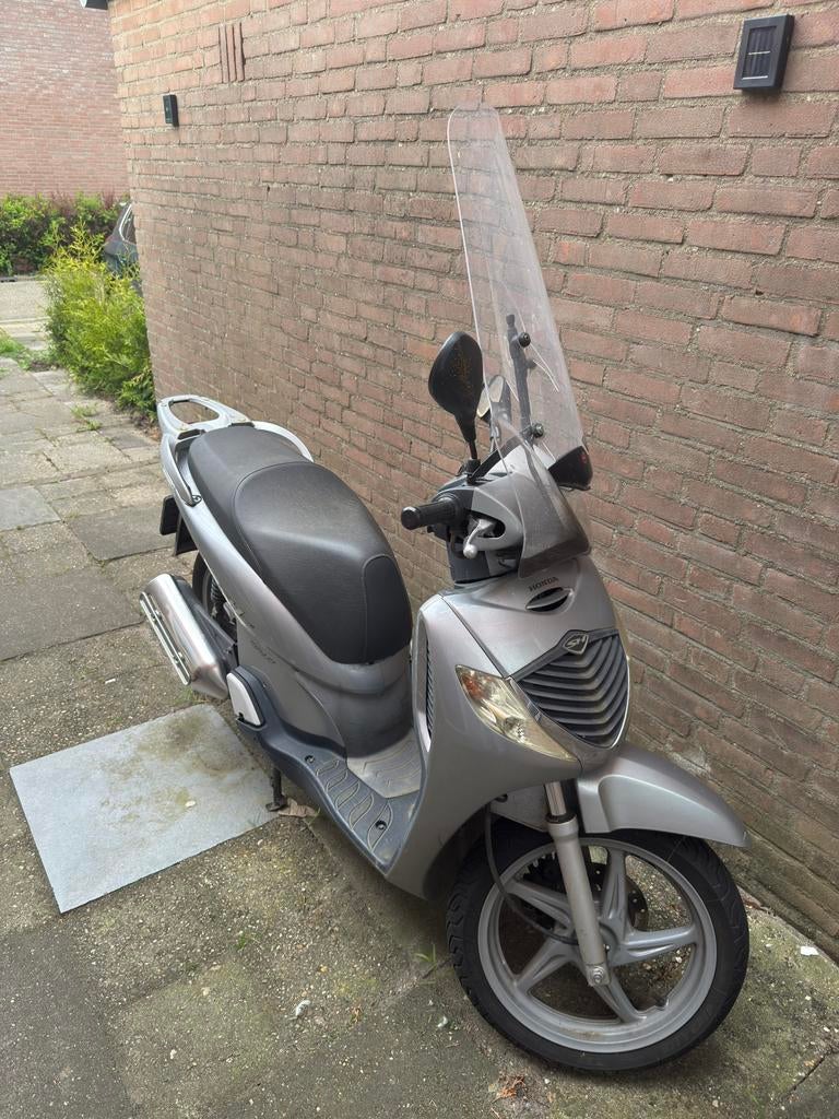 Motorscooter Honda SH150I 150cc, Ophalen of Verzenden