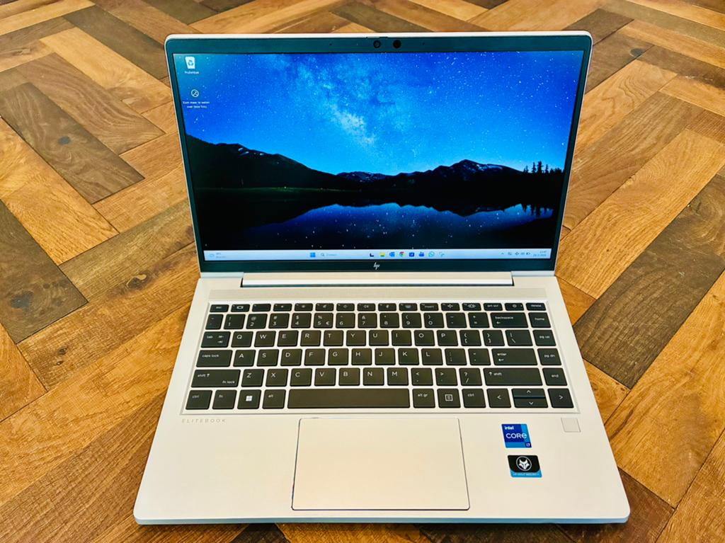 Laptop: HP EliteBook 640 G9 | i7-1255U | 16GB RAM, Computers en Software, Windows Laptops, Ophalen, 2 tot 3 Ghz, Qwerty, 14 inch