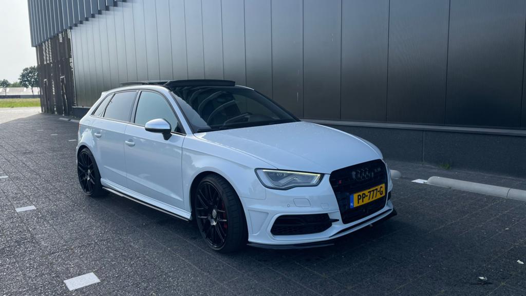 Audi S3 2.0 Tfsi Sportback Quattro, Automaat, S3, Zwart, 4 cilinders