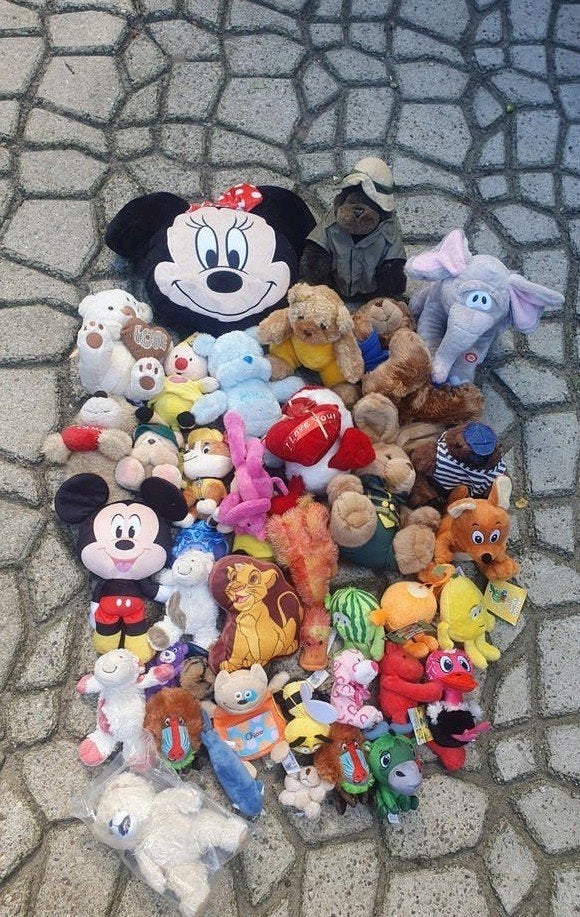 Te koop knuffels, Ophalen