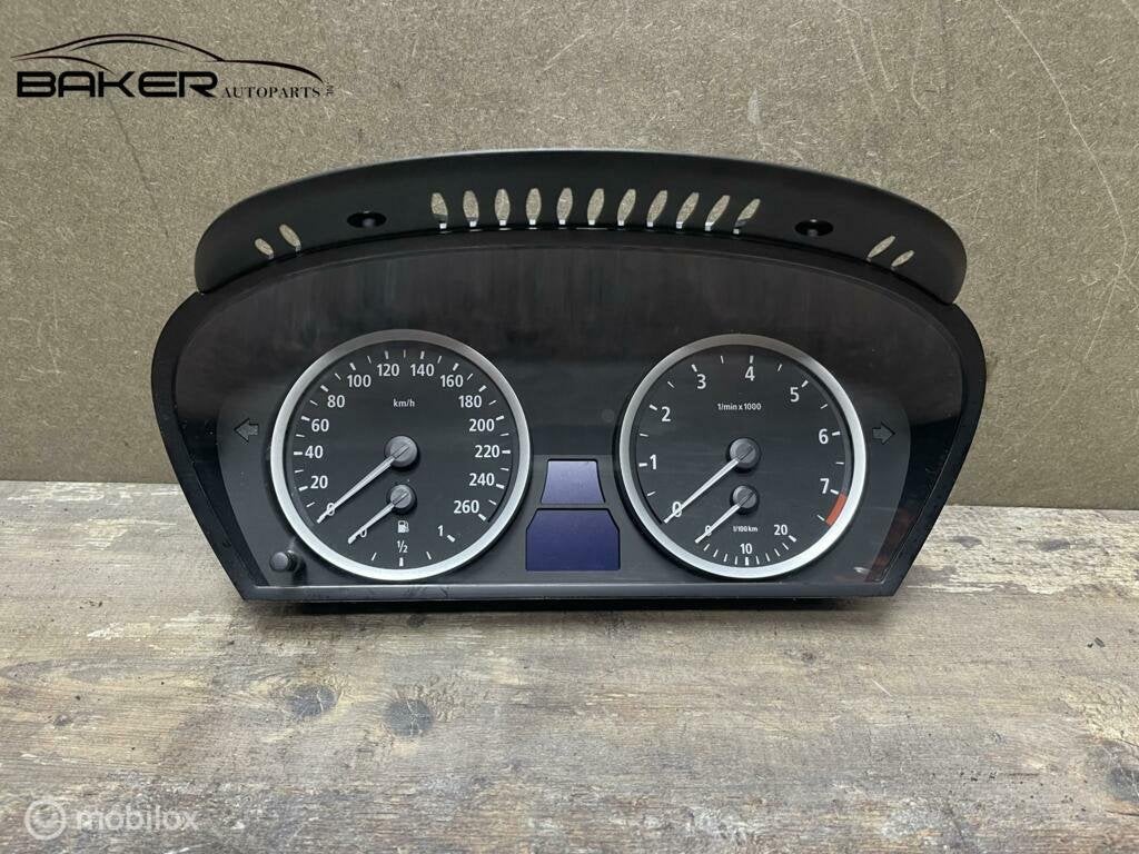 Tellerklok BMW 5-serie E60 E61 525i ('04-'07) 62116974572, Gebruikt, Ophalen of Verzenden, BMW, BMW