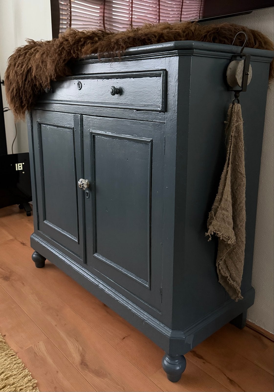 Uniek gerestyled dressoir in Schemering blauw, Ophalen