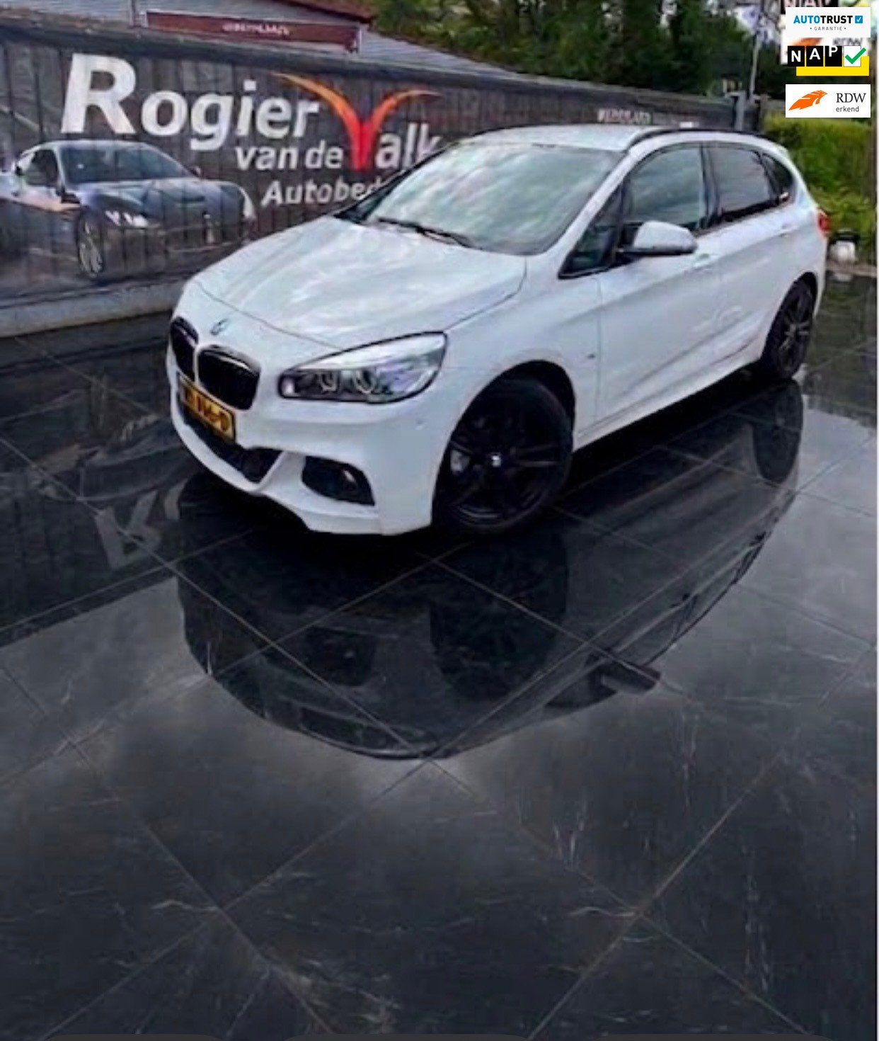 BMW 2-serie Active Tourer 218i M PAKKET Centennial Executive, Auto's, 1345 kg, 136 pk, Gebruikt, Euro 6