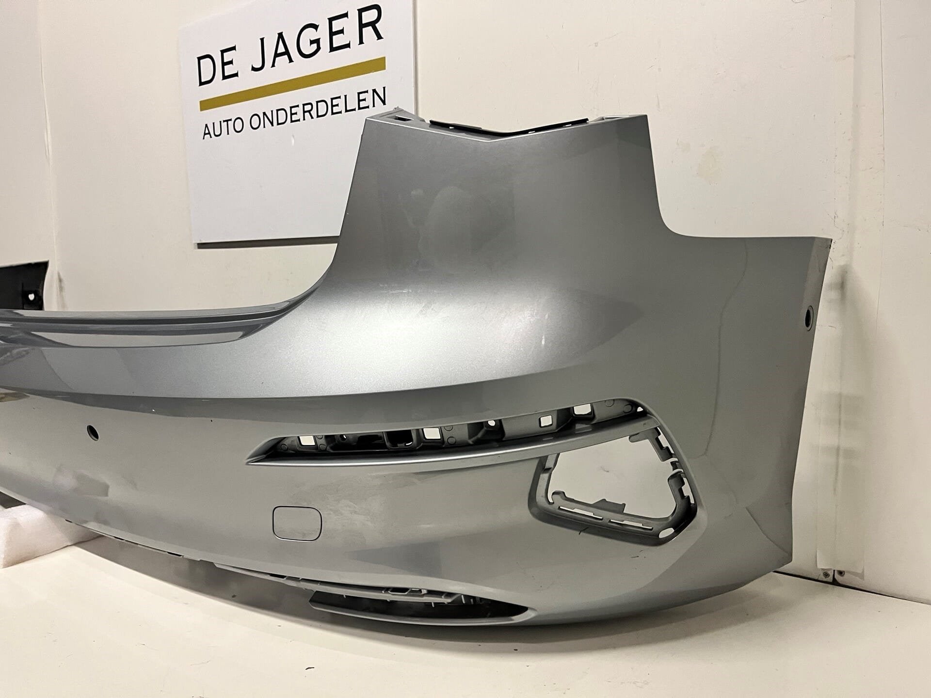 AUDI A3 SPORTBACK 8Y4 ACHTERBUMPER BUMPER 4X PDC 3019-, Auto-onderdelen, Gebruikt, AUDI AG, Auto-Union-Strasse 1
85045  Ingolstadt, DE