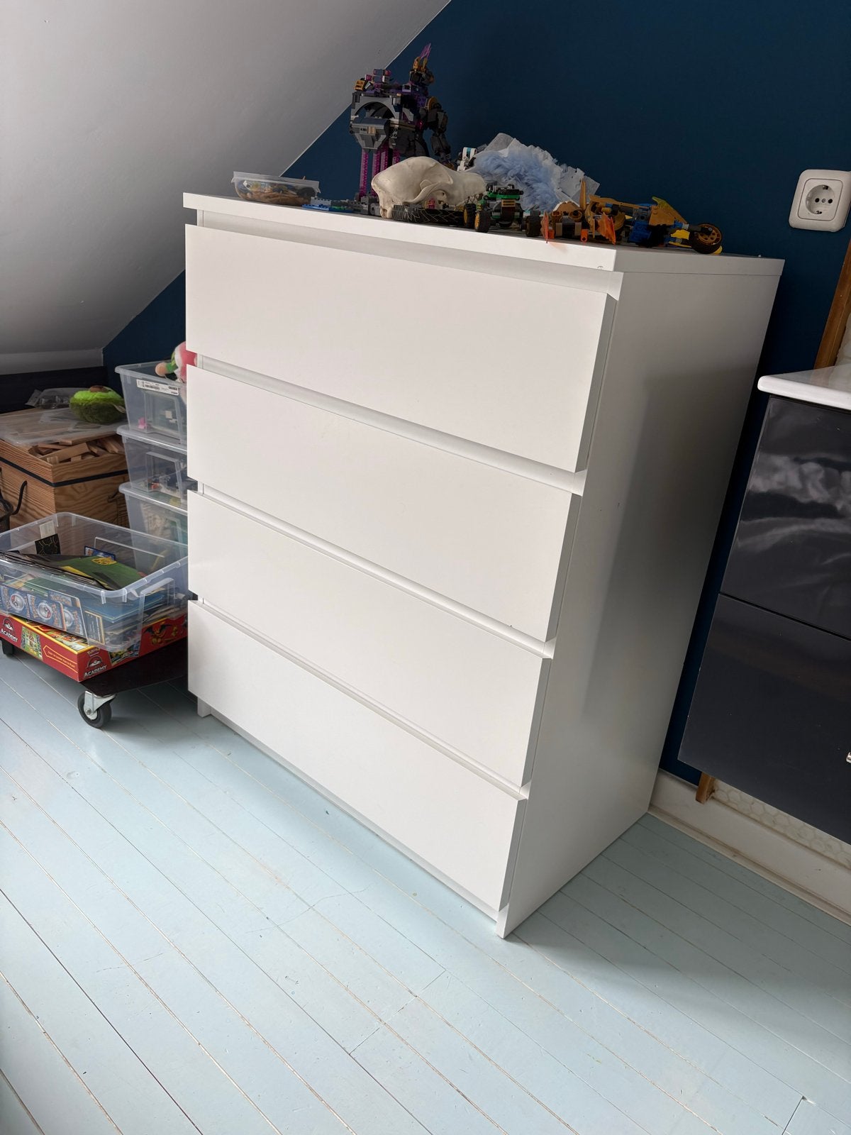 Witte ladekast met 4 laden - IKEA MALM, Ophalen, Gebruikt, 100 tot 150 cm, 50 tot 100 cm