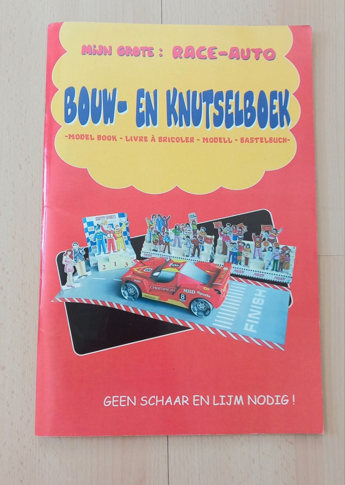 Mijn grote race-auto bouw- en knutselboek knutselen bouwen, Hobby en Vrije tijd, Knutselen, Ophalen, Nieuw, Voertuigen, Knutselboek